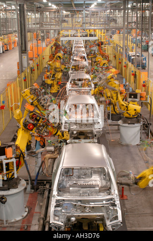 Robot Nissan nell'impianto di Newcastle Regno Unito Foto Stock