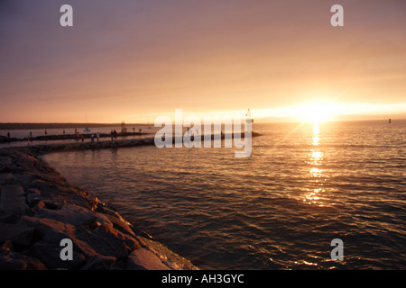 Sunset over Menemsha, Martha's Vineyard Foto Stock