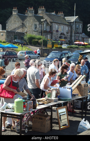 Bric a brac Vendita di beneficenza a South Queensferry Nr Edinburgh Scotland Regno Unito Foto Stock