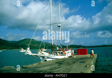 Jetty Baie St Anne Praslin Seychelles Foto Stock