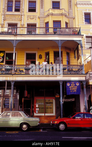Sud Africa Cape Town lungo steet nel centro di Città del Capo con molte case coloniali resta Foto Stock
