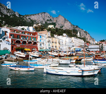 Italy, Gulf of Naples, The Amalfi Coast, Capri Island, Marina Grande Foto Stock
