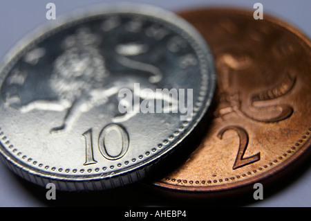 Dieci e due pence monete Foto Stock