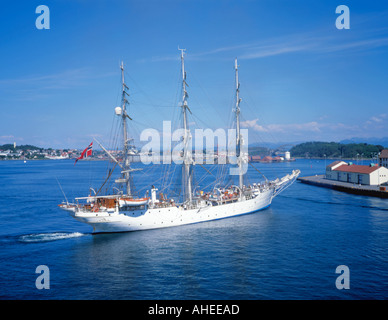 Tall Ship "Christian Radich' in arrivo a Stavanger, Rogaland, Norvegia. Foto Stock