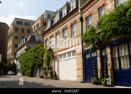 Grosvenor Crescent Mews ora una strada privata central London SW1 Inghilterra City of Westminster. HOMER SYKES Foto Stock
