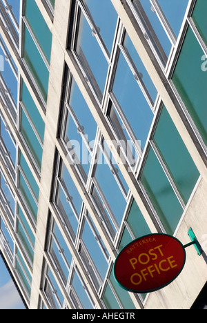 Royal Mail post office in Lavender Hill Clapham Junction London REGNO UNITO Foto Stock