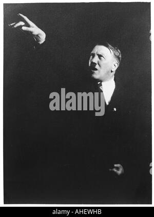 Hitler che punta Foto Stock