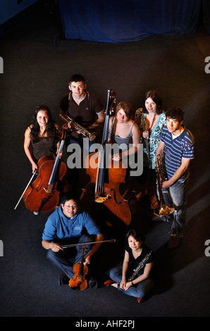 Parte del National Youth Orchestra tra PROVE IN VASCA DA BAGNO FORUM REGNO UNITO Foto Stock