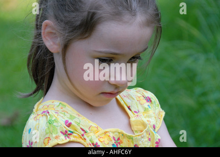 Ragazza triste Foto Stock