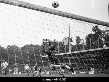 Calcio internazionale junior torneo di classe 1965, FC Burnley versus Ajax Amsterdam 2:1, Jahn Stadium di Marl, scena della partita Foto Stock