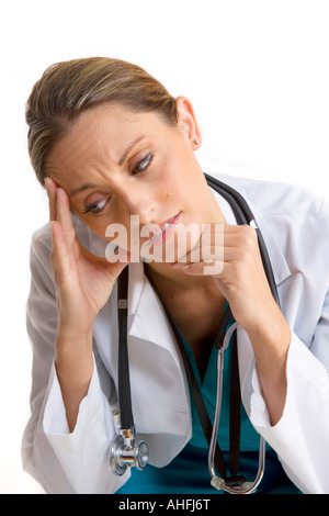 Ha sottolineato, oltre lavorato medico donna. Foto Stock