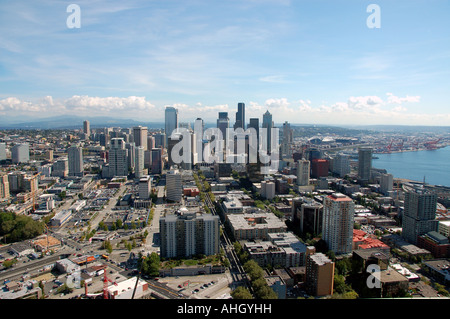 Vista del centro cittadino di Seattle dal Space Needle Foto Stock