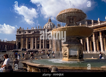 St Peter s e fontana nel 1987 Foto Stock