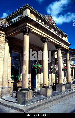 La testa di vapore, grado l elencati, Stazione Ferroviaria, St Georges Square, Huddersfield, West Yorkshire, Inghilterra, Regno Unito. Foto Stock