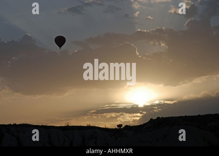 Mongolfiera di sunrise, Turchia, Cappadocia Foto Stock