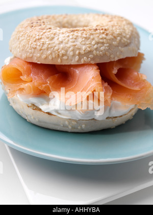 Bagel di salmone Foto Stock