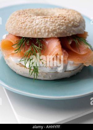 Bagel di salmone Foto Stock