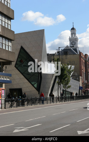 Post-Graduate Center edificio Orion London Metropolitan University Holloway Road Londra Inghilterra REGNO UNITO Foto Stock