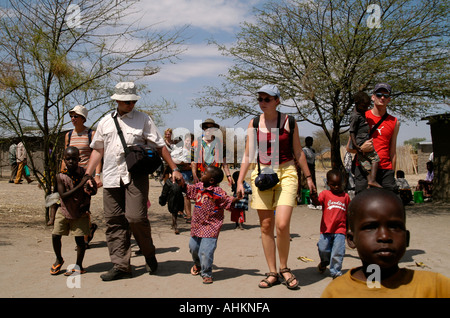 Kenya Tanzania Safari campeggio connessione camp tenda Foto Stock