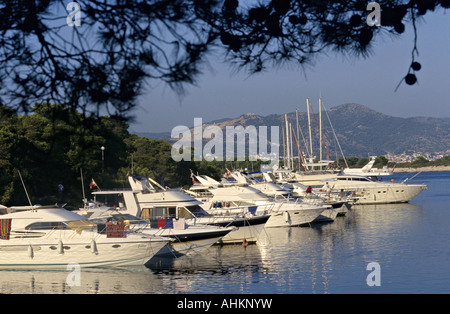 ACI marina Palmizana Marinas Kroatien Insel Sv Klement ACI marina Palmizana Marinas Croazia IIsland Sv Klement a sud-est di Hvar Foto Stock