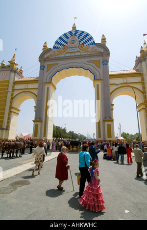 Annuale di feria de Sevilla, fiera di Siviglia. Porta di ingresso a feria de abril, Fiera di Aprile Foto Stock
