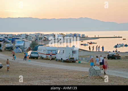 Tramonto Sul Mare Dalla Spiaggia Di Omisali Camping Caravan