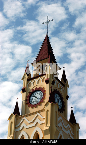 Cattedrale in Plaza des Armas iquitos Foto Stock