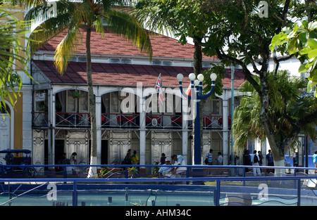 L'edificio di ferro nella Plaza des Armas iquitos Foto Stock