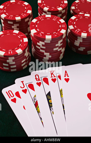 Carte da gioco e poker chips chips del casinò Foto Stock