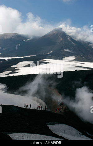 Alla sommità del vulcano Etna in Sicilia Foto Stock