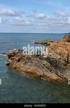 Rocce a Le Pouldu Francia Foto Stock