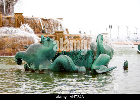 Buckingham Fountain di Grant Park. Chicago in Illinois IL USA Foto Stock