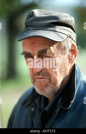 Ritratto di un vecchio uomo Senior Vermont agricoltore Foto Stock