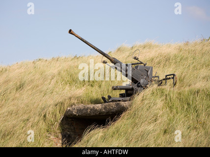 Batteria di pistola in Atlantic Wall open air museum di Ostenda in Belgio Foto Stock