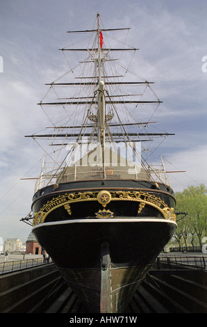 Il Cutty Sark è un clipper ship. Costruito nel 1869 essa è conservata nel bacino di carenaggio di Greenwich a Londra Foto Stock