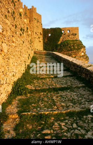 Foto di Marc F Henning Erice al tramonto in Sicilia Italia Foto Stock