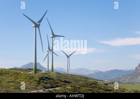 Mulini a vento vicino a Casares Provincia di Malaga Andalusia Spagna Foto Stock