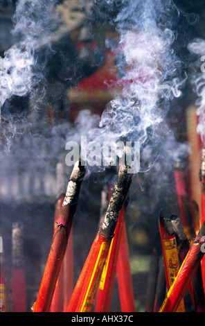 Cina Yunnan Dali Guanyin codolo il Tempio della Dea della Misericordia di grandi offerte di masterizzazione Foto Stock