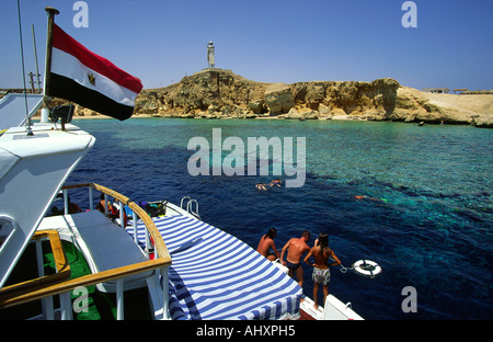 Egitto Sharm el Sheik Mar Rosso snorkelling barche per immersioni a Ras Umm Sid Foto Stock