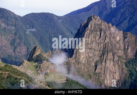 Alba sul Machu Picchu da Inca Trail, Perù Foto Stock