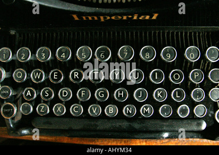 Close-up di un Imperiale tastiera macchina da scrivere. Foto Stock