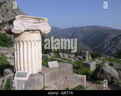 Capitello ionico all'oracolo di Delfi, Grecia. Foto Stock