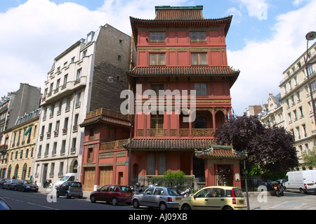 Cinese eminente antiquario Ching Tsai Loo aveva questa pagoda costruita a 48 rue de Courcelles a Parigi nel 1926 Francia Foto Stock