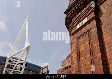 Il Millenium Stadium da Quay Street Cardiff Galles Gran Bretagna Foto Stock