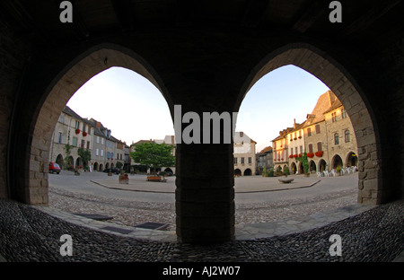 Bastide di Sauveterre de Rouergue in Aveyron Francia Foto Stock