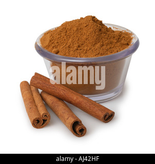 Bastoncini di cannella e di cannella in polvere Foto Stock