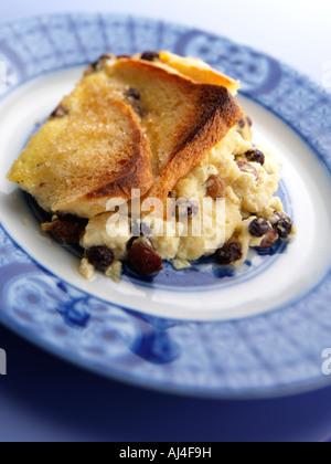 Il budino di pane e burro tradizionale dessert inglese Foto Stock