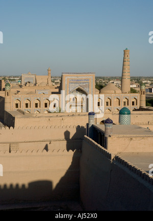 Uzbekistan, Khiva, Arca, fortezza, Mohammed Rakhim Khan madrasa Foto Stock