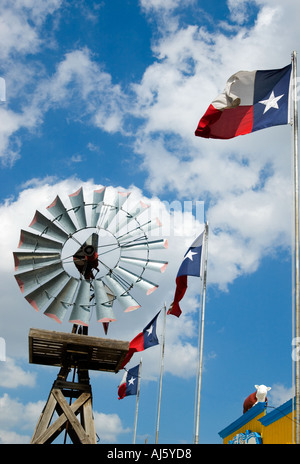 Stock Foto mostra il Texas di bandiere e di Mulino a Vento USA Foto Stock