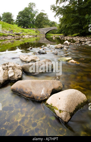 Forza Stainforth cascata Foto Stock